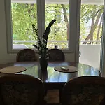 Skupi Апартаменты *